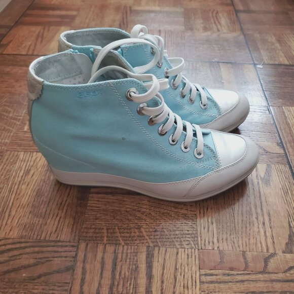 Vintage Geox Europe Limited Edition Retro Hi-top Wedge Trainers - Picture 9 of 10